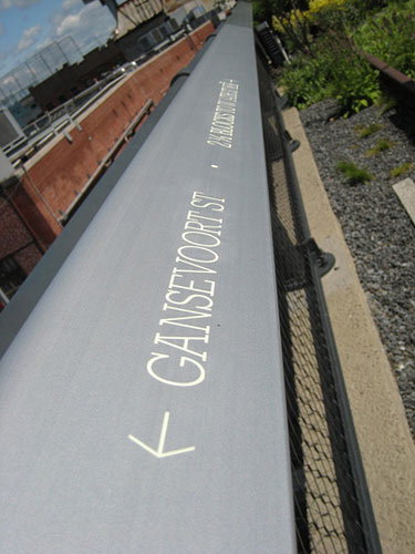High Line Wayfinding Rails